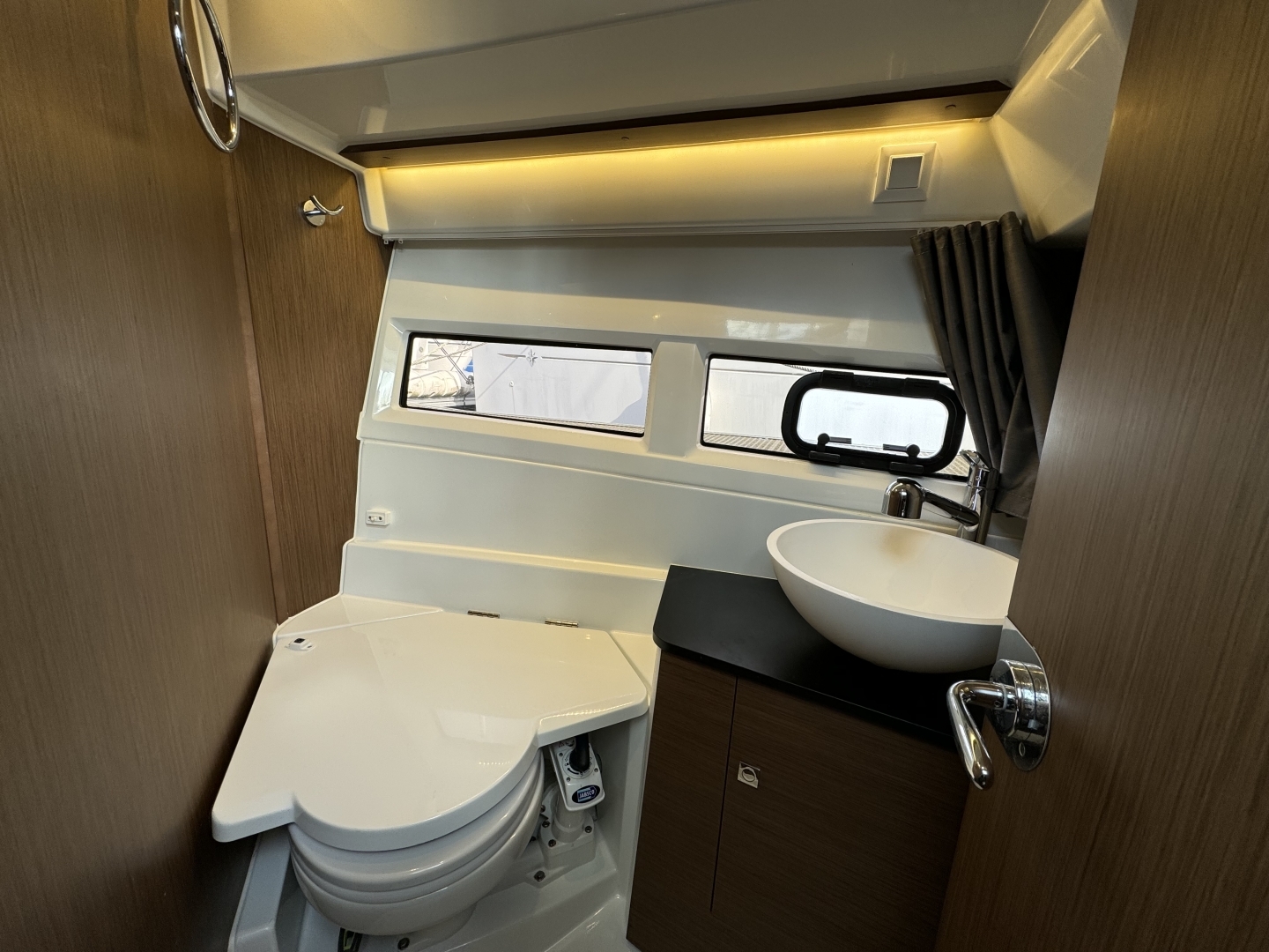 Picture 7 of announcement 20537