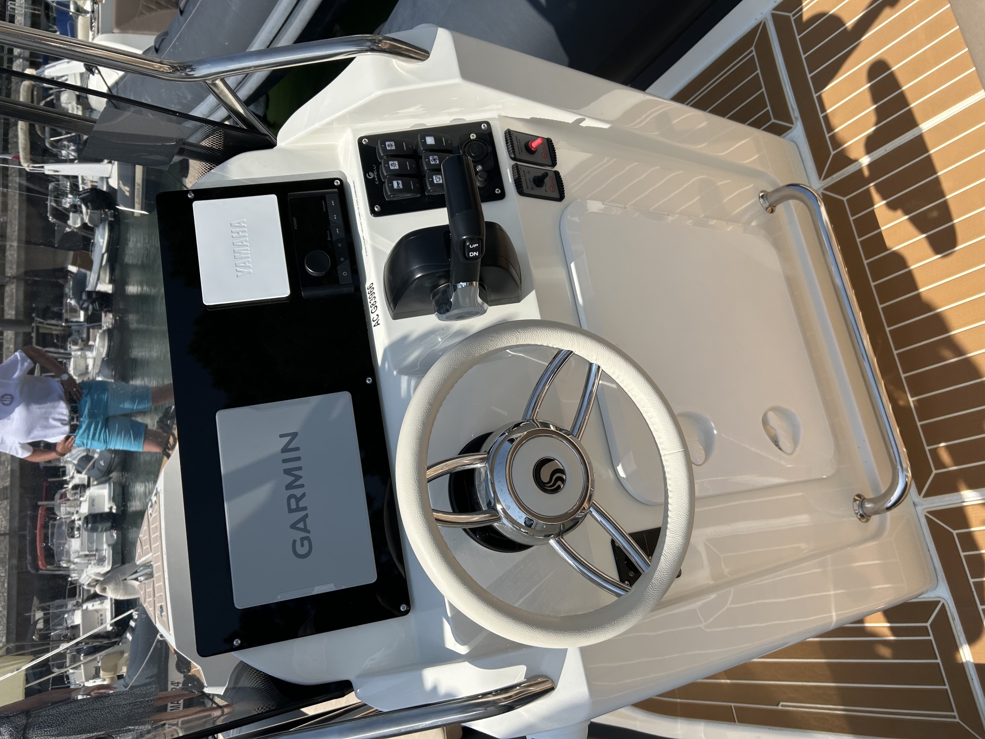 Picture 3 of announcement 21215