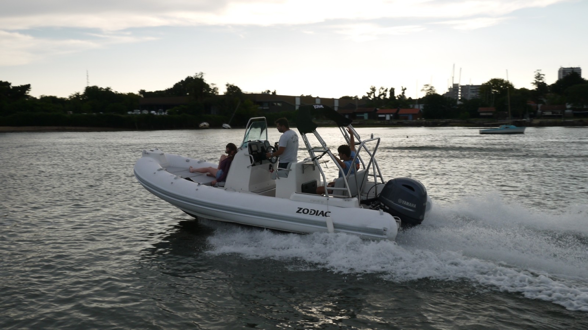 Picture 17 of announcement 21275