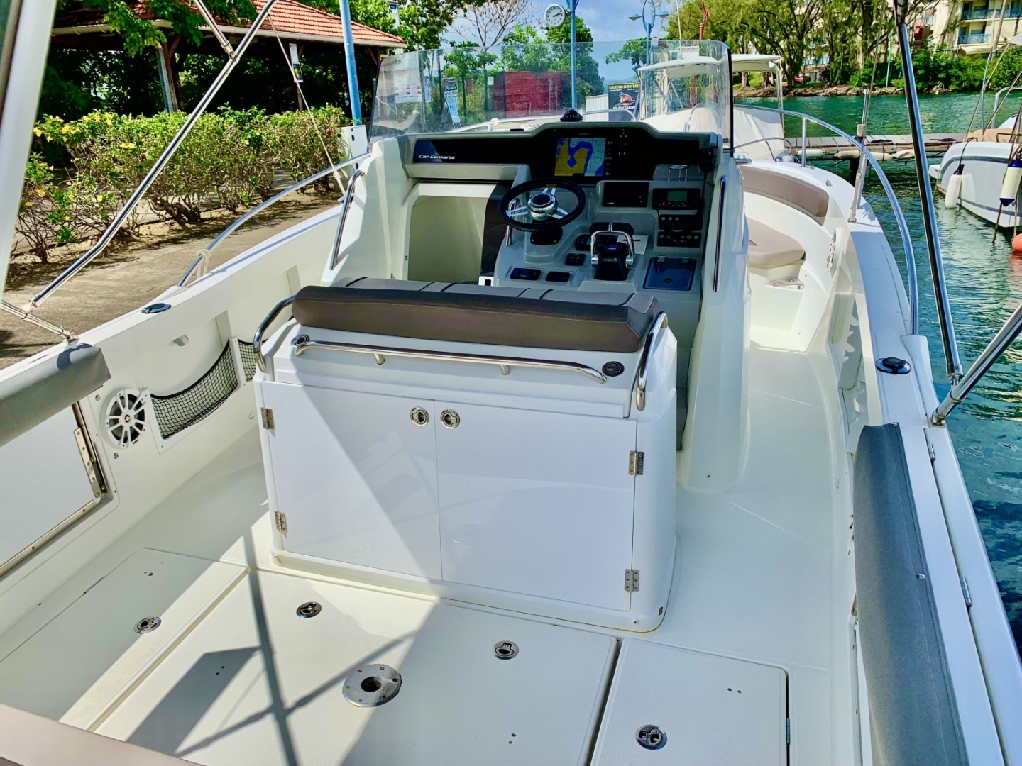 Picture 6 of announcement 21753