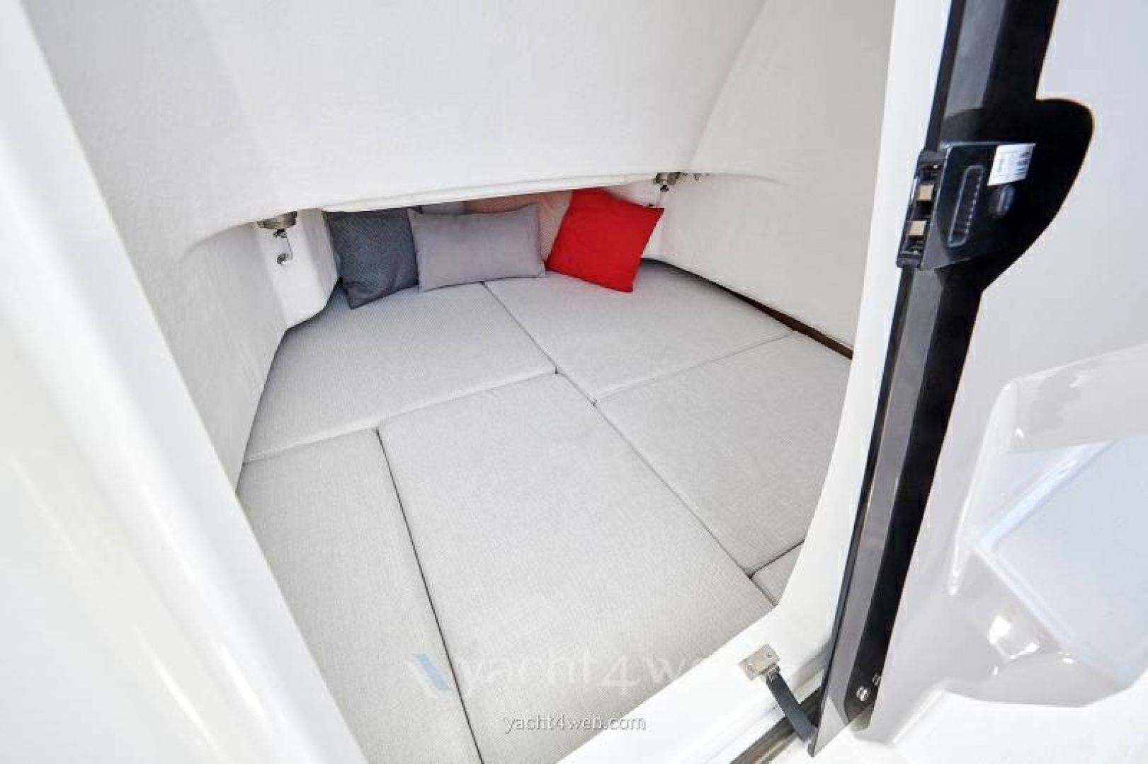 Picture 2 of announcement 21785