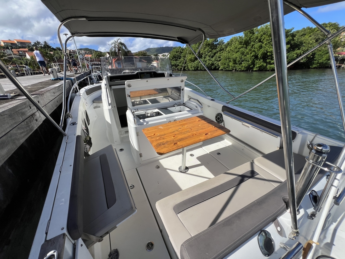 main picture announcement