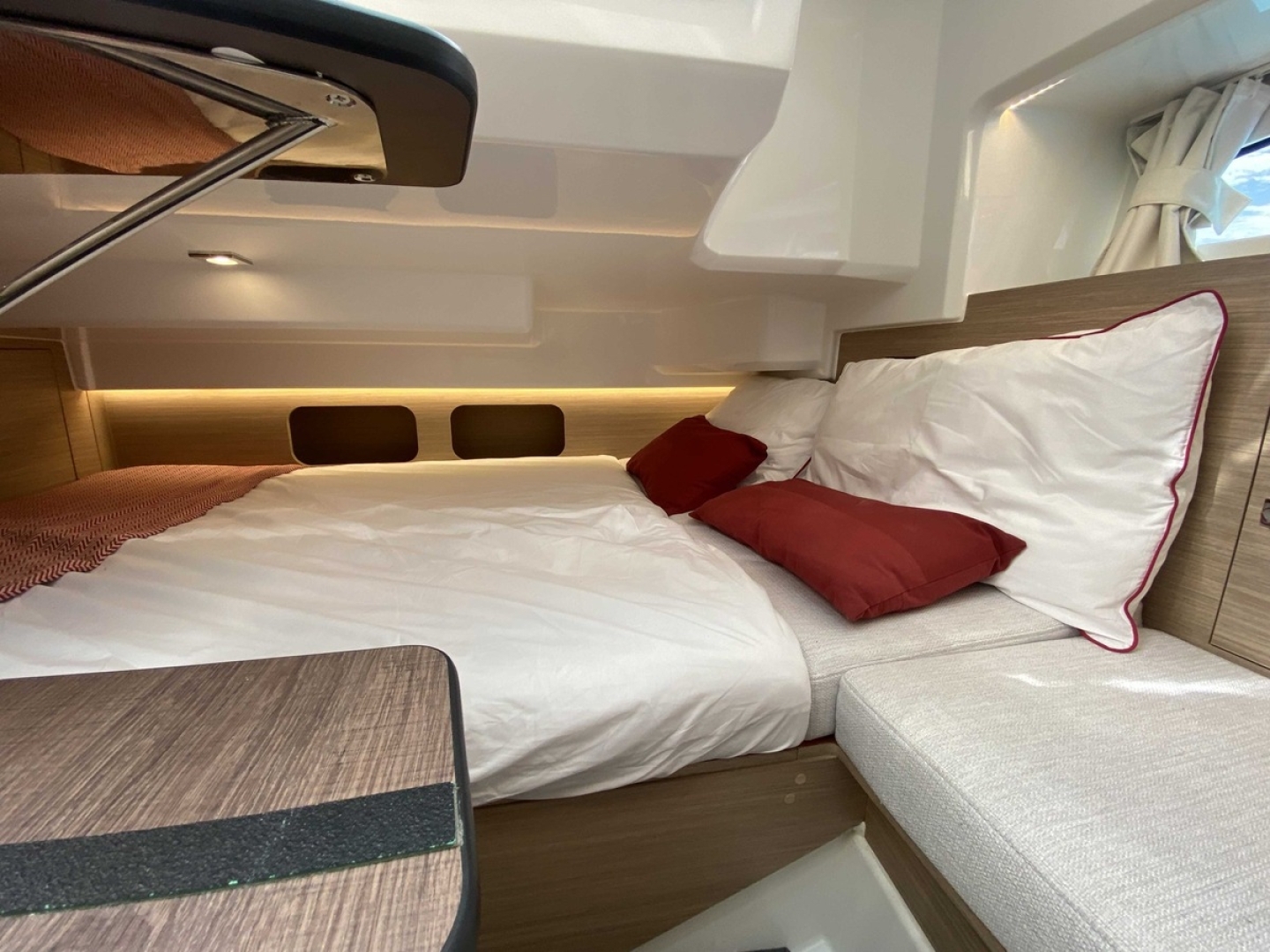 Picture 10 of announcement 21809