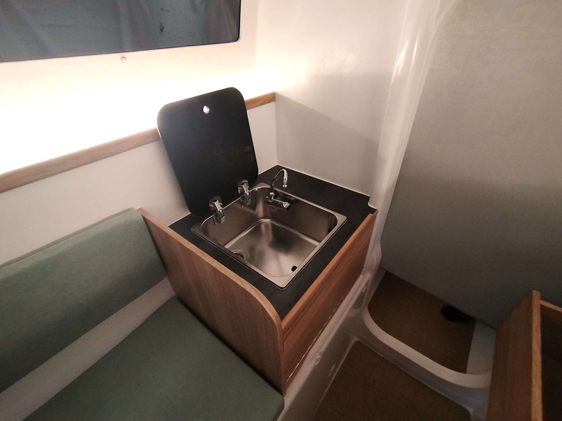 Picture 13 of announcement 22180