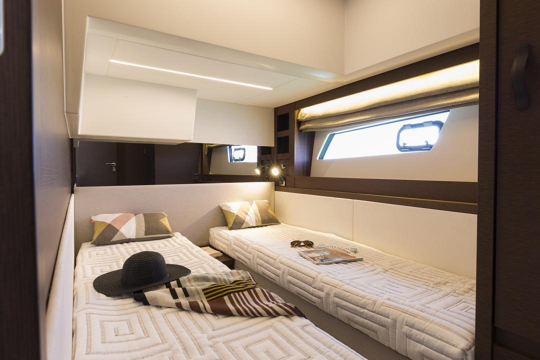 Picture 10 of announcement 22227