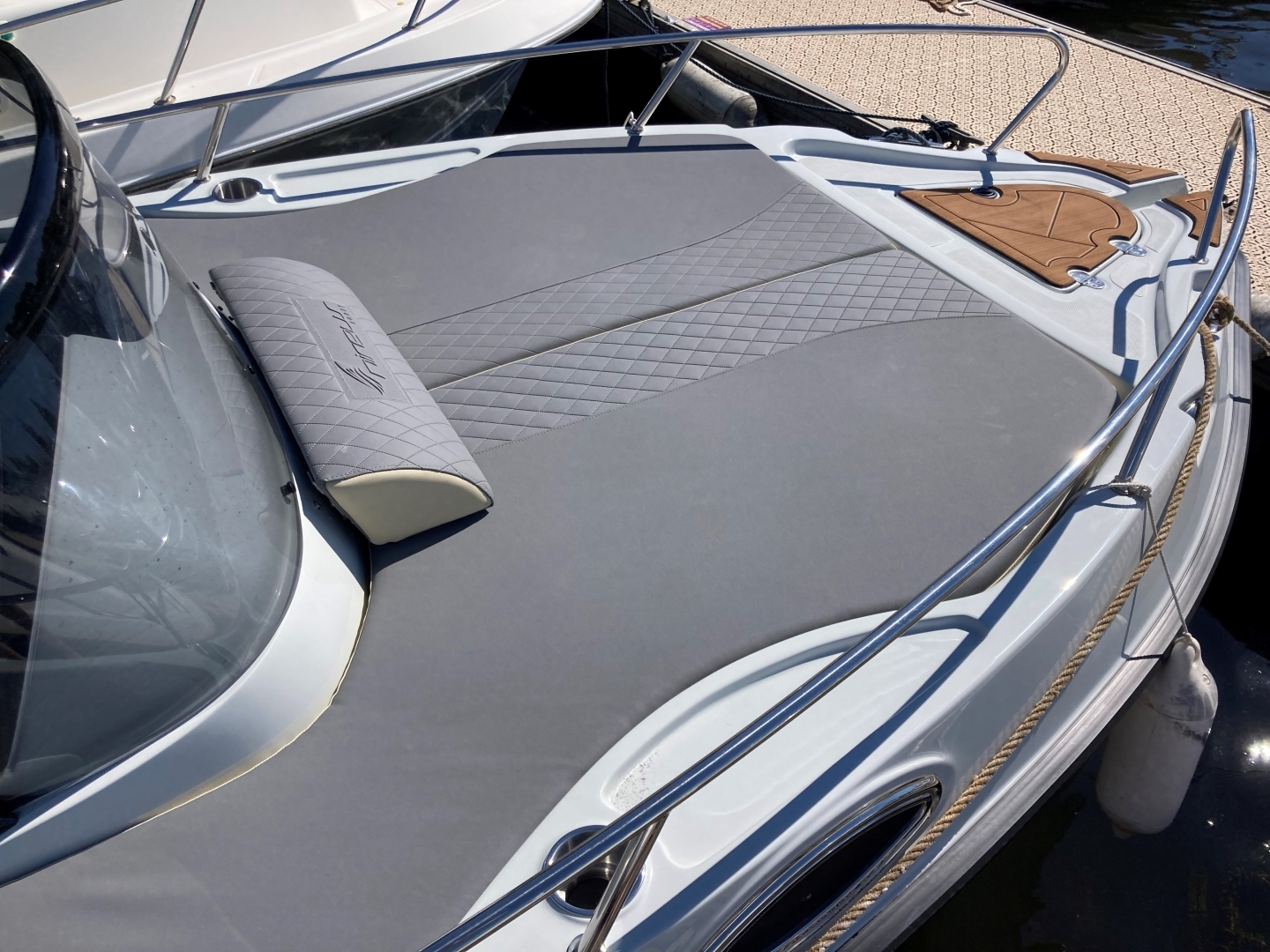 Picture 4 of announcement 22441