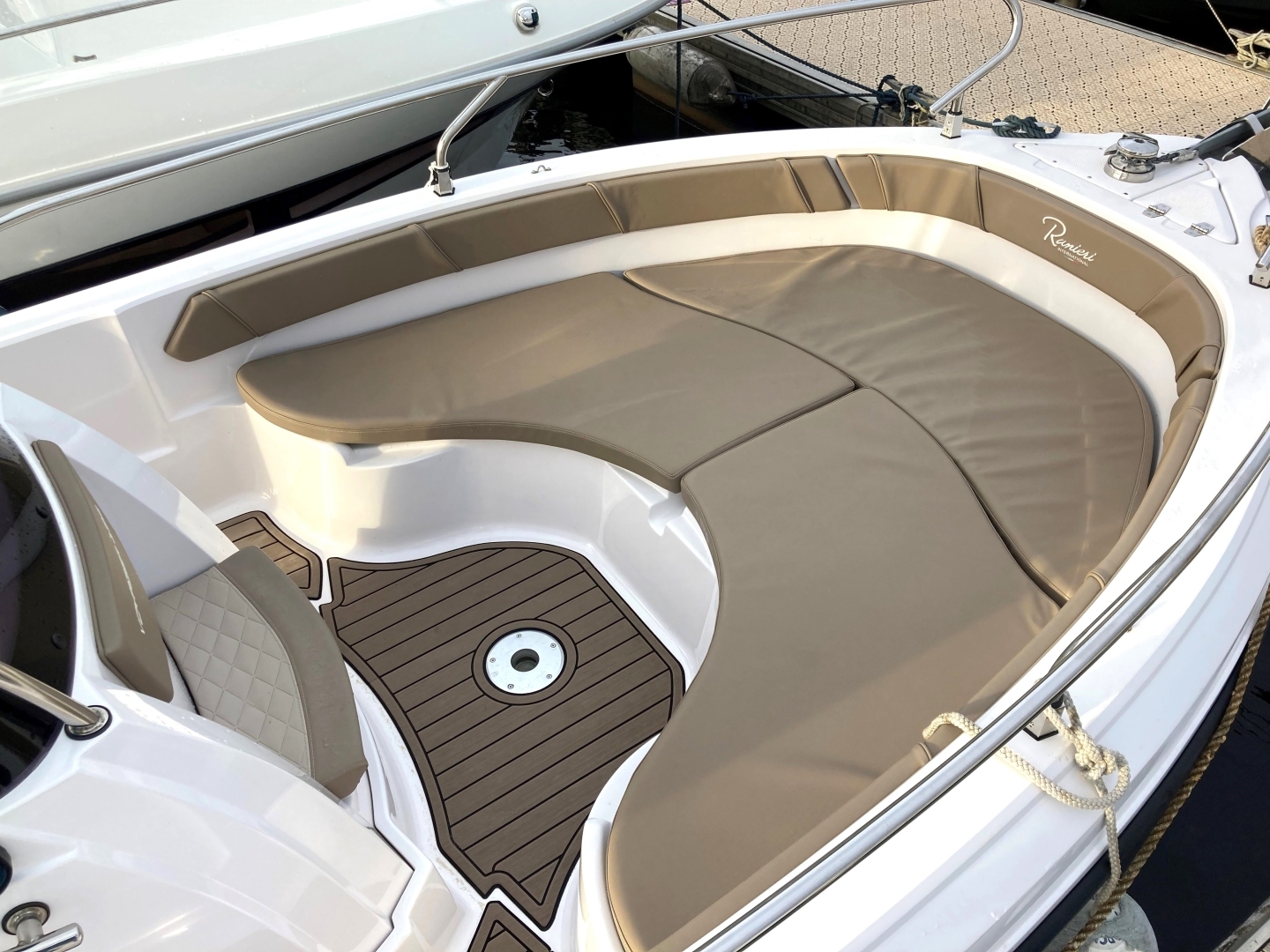 Picture 4 of announcement 22536