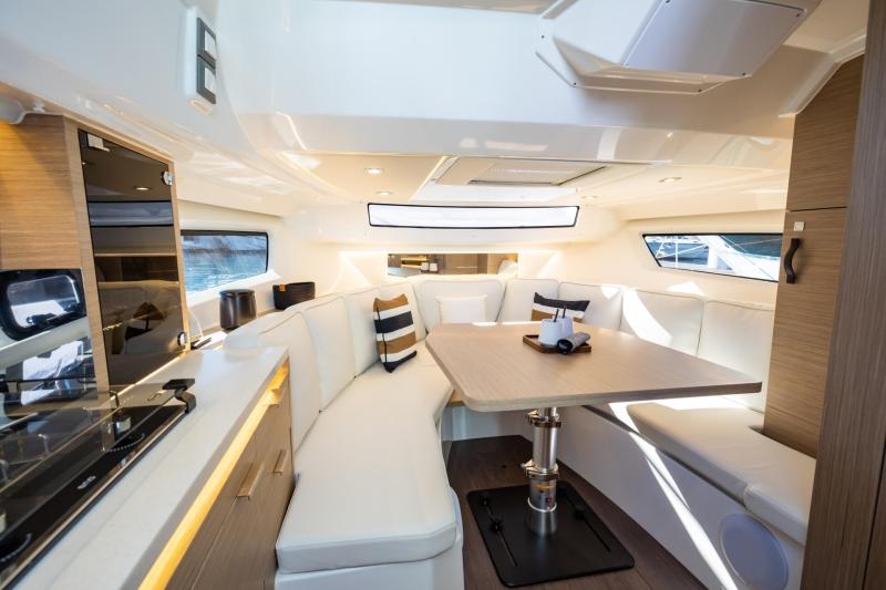 Picture 9 of announcement 22649