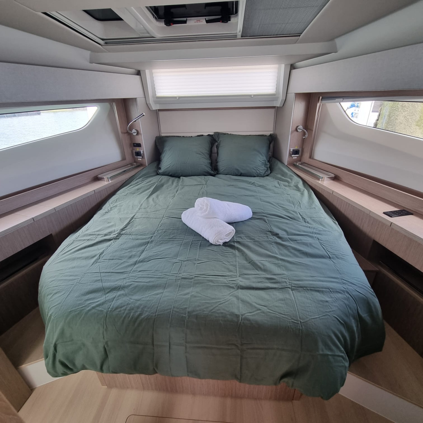 Picture 13 of announcement 22680