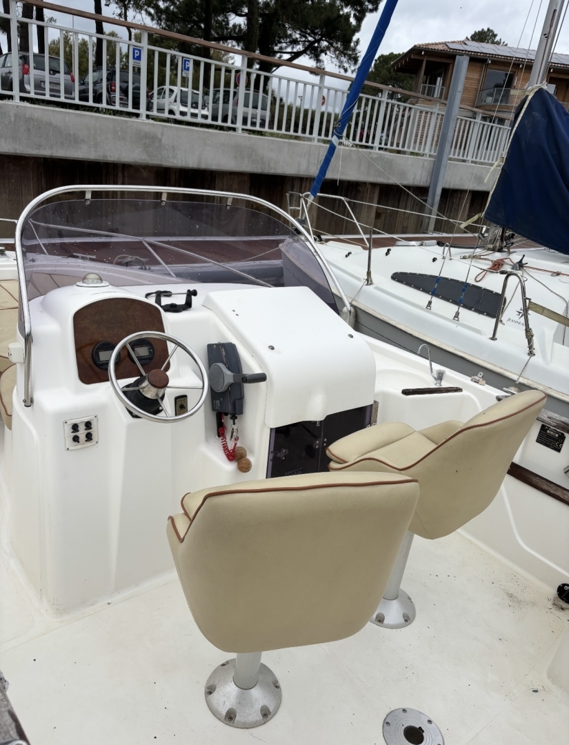 Picture 7 of announcement 23673