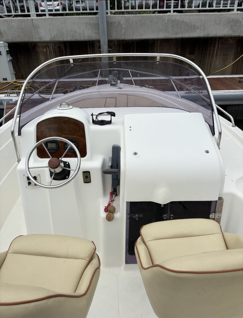 Picture 9 of announcement 23675