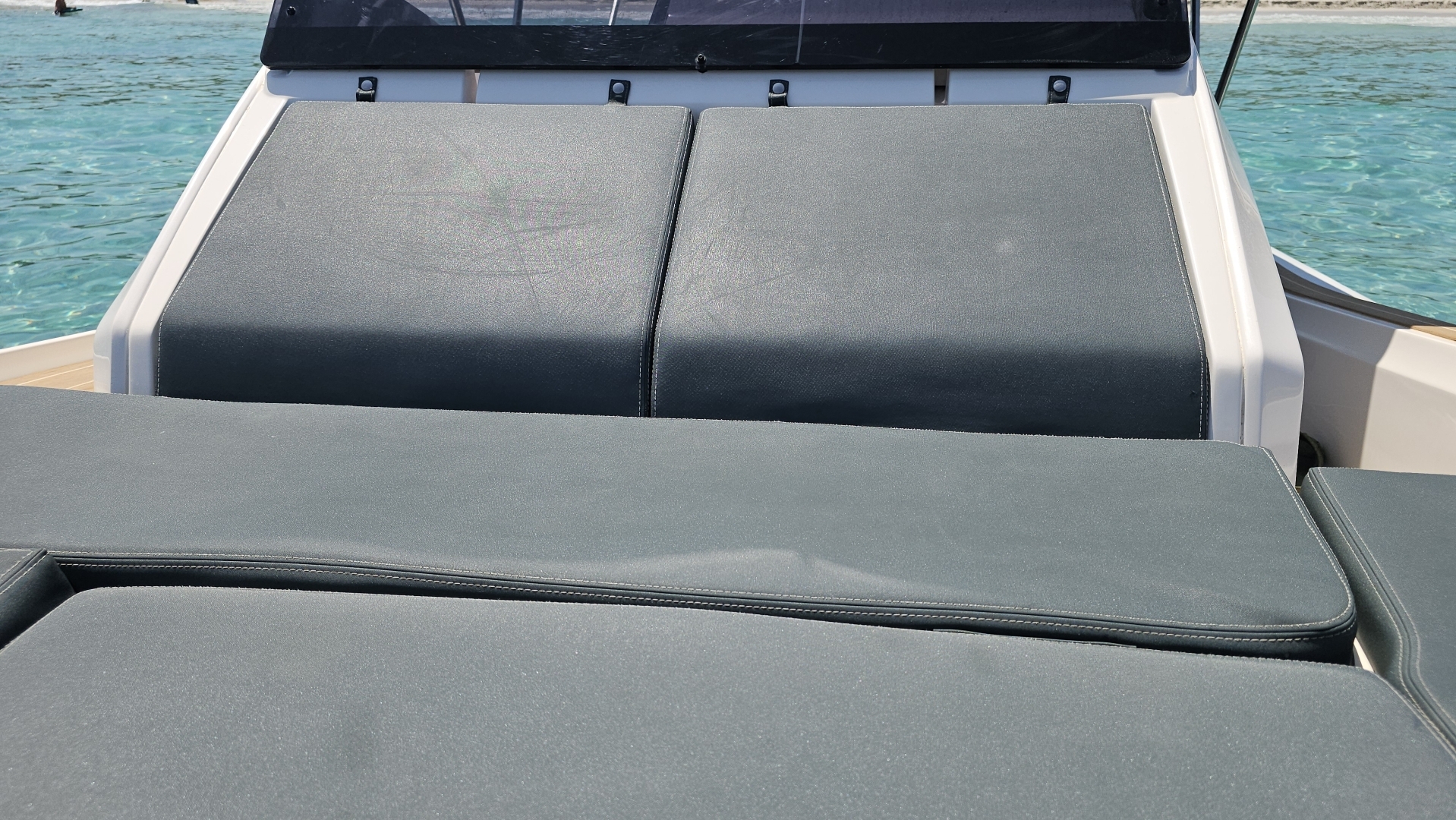 Picture 6 of announcement 23732