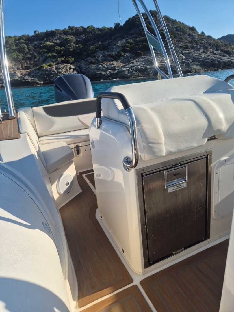 Picture 4 of announcement 23749