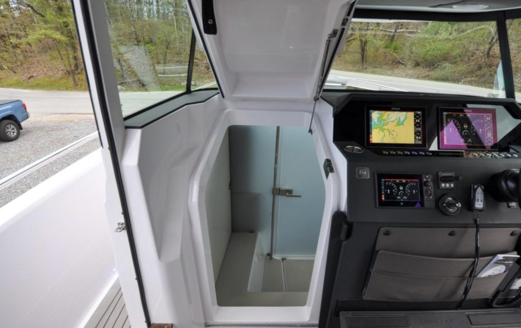 Picture 5 of announcement 23909