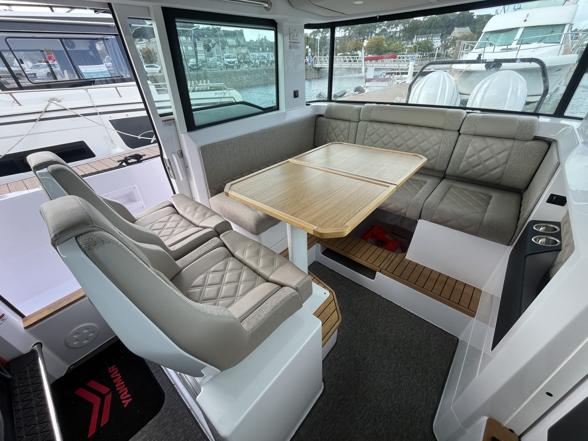 Picture 11 of announcement 23919