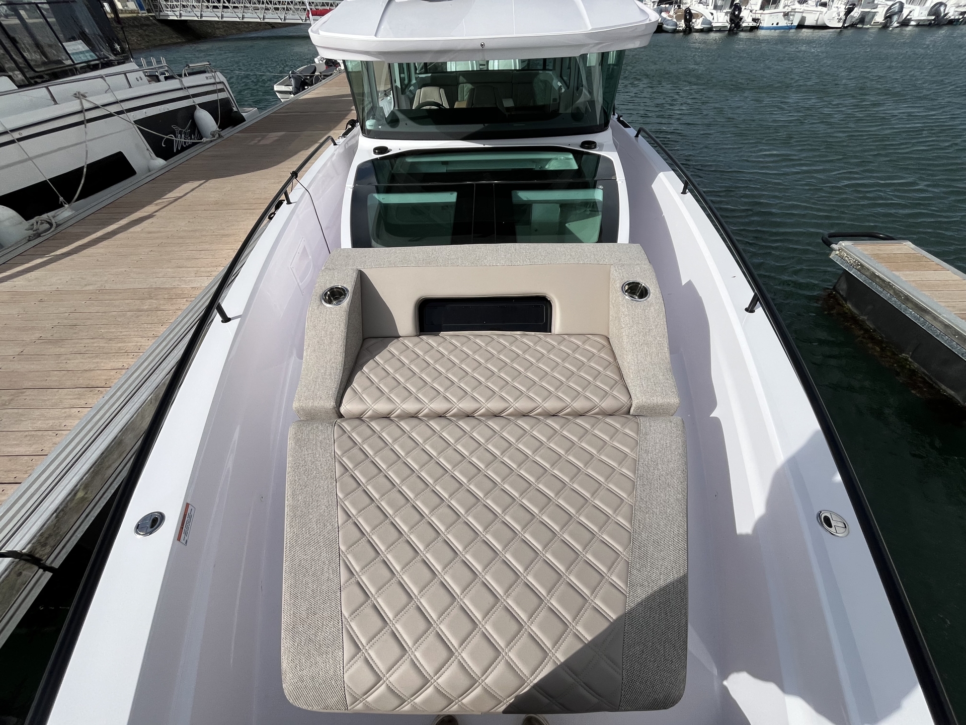 Picture 20 of announcement 23928