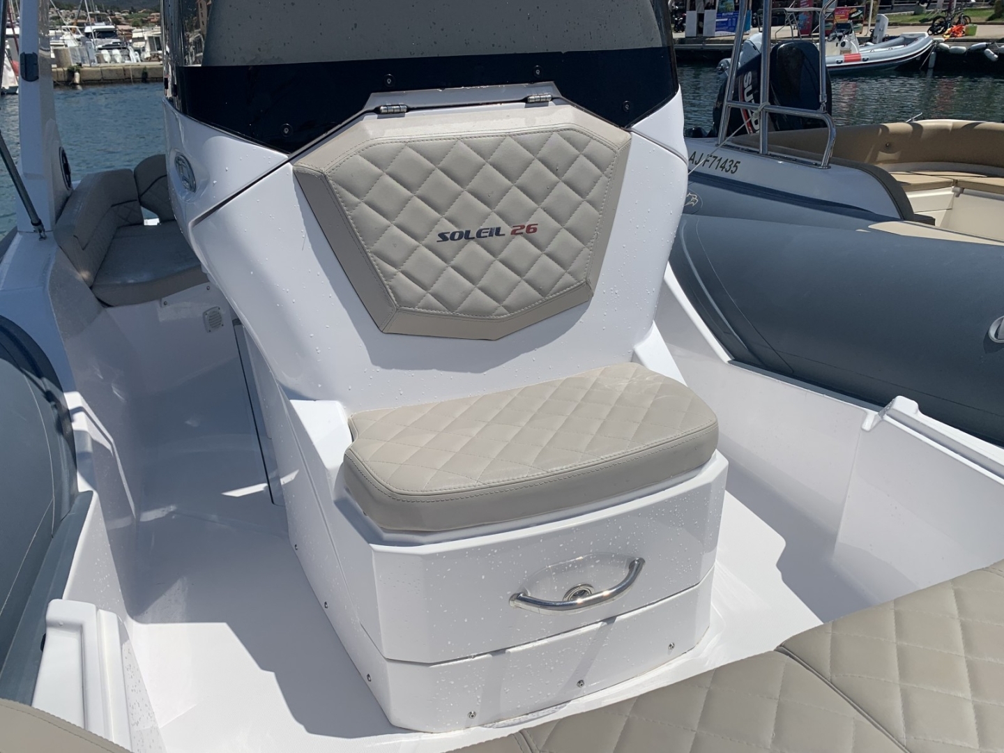 Picture 3 of announcement 24174