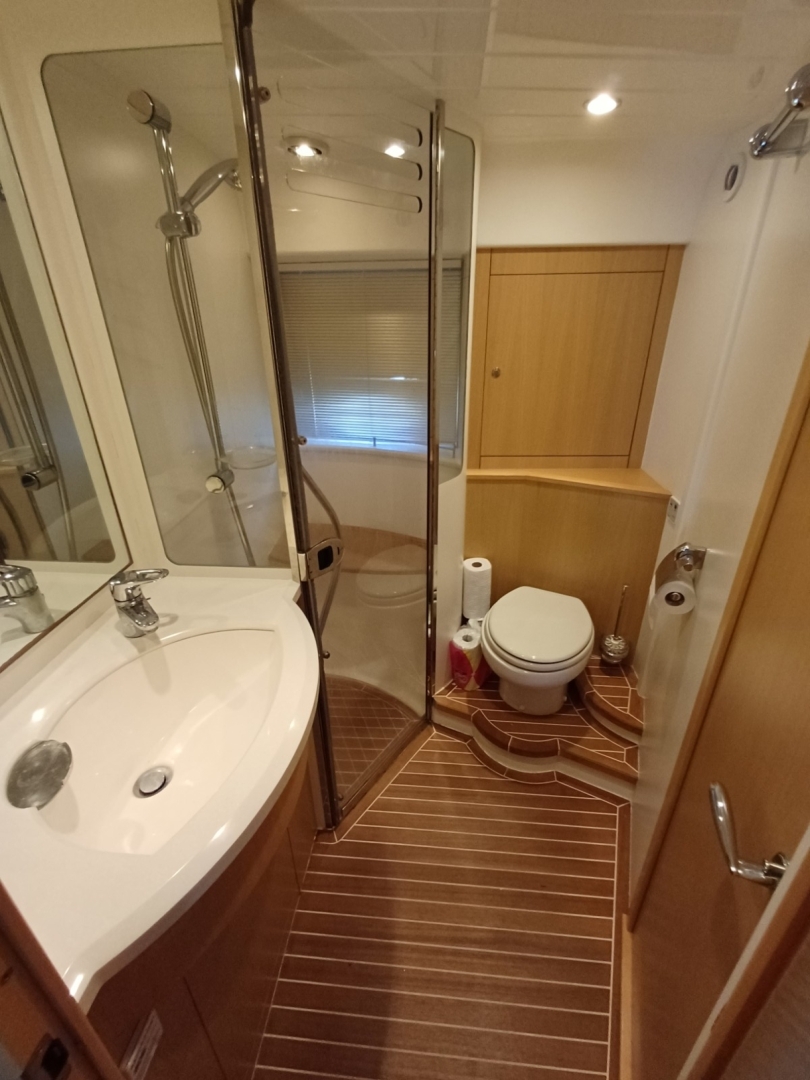 Picture 15 of announcement 24604