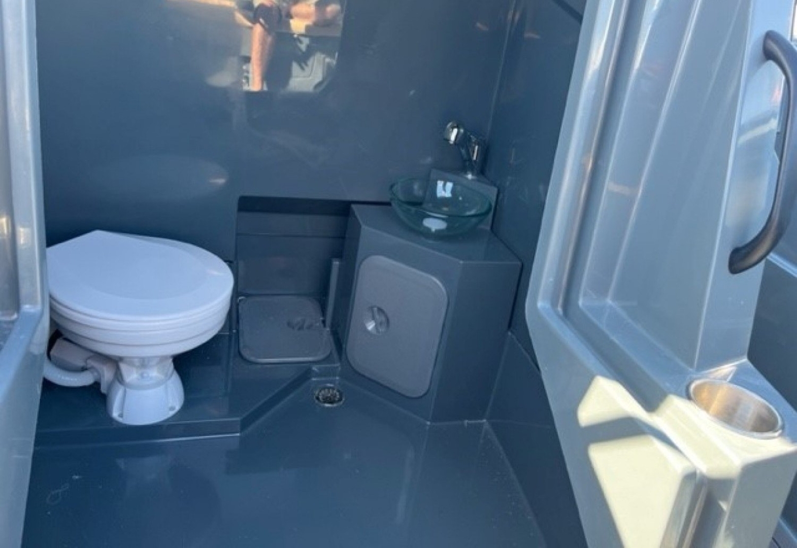 Picture 15 of announcement 24622