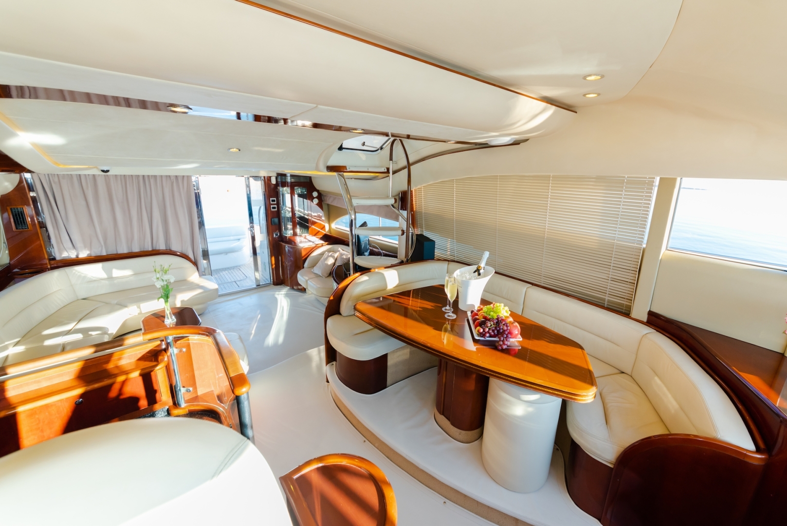 Picture 11 of announcement 24633