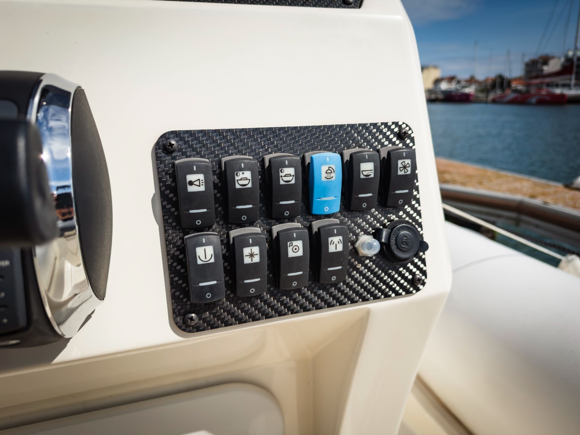 Picture 8 of announcement 25406