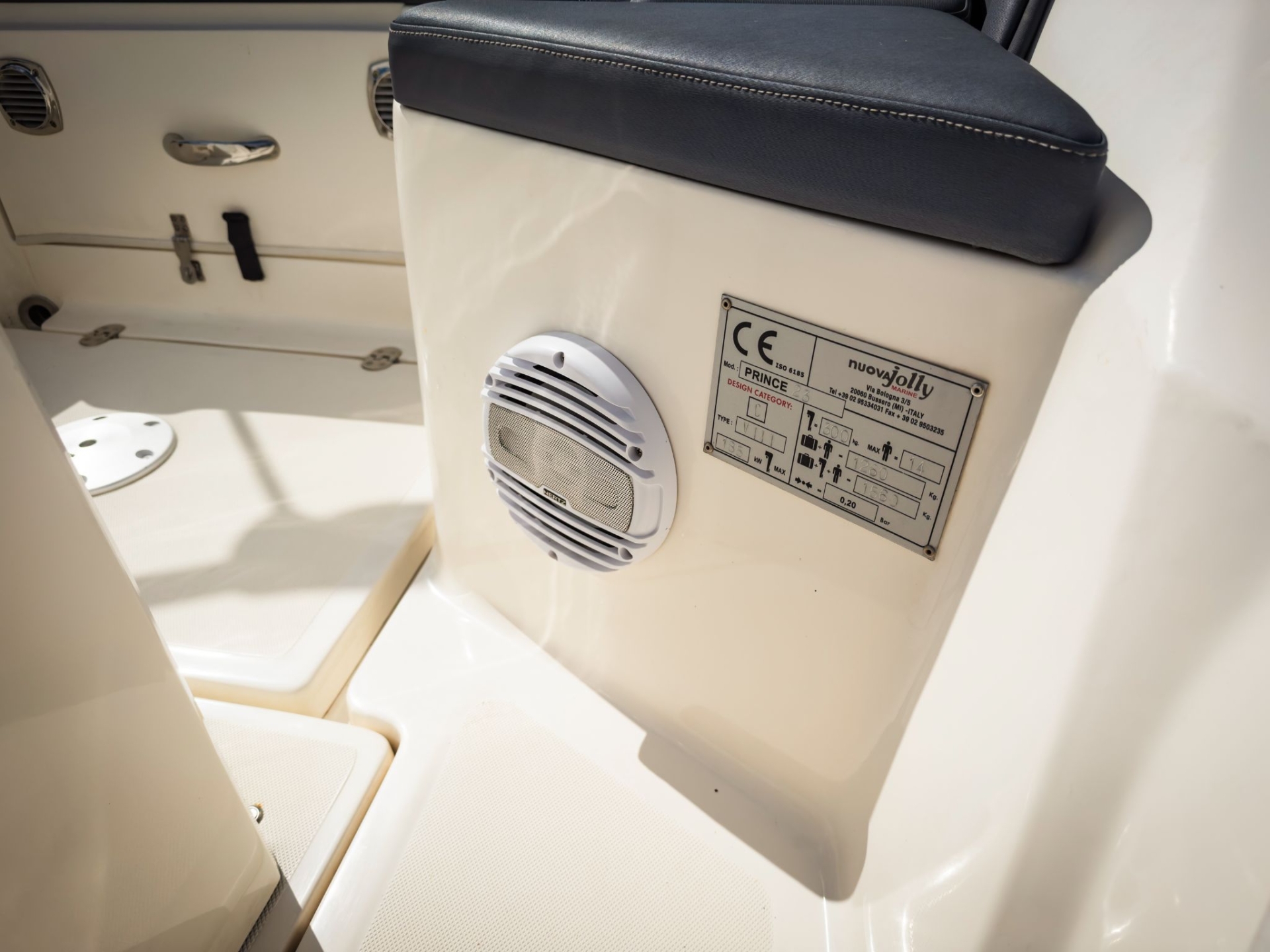 Picture 25 of announcement 25423