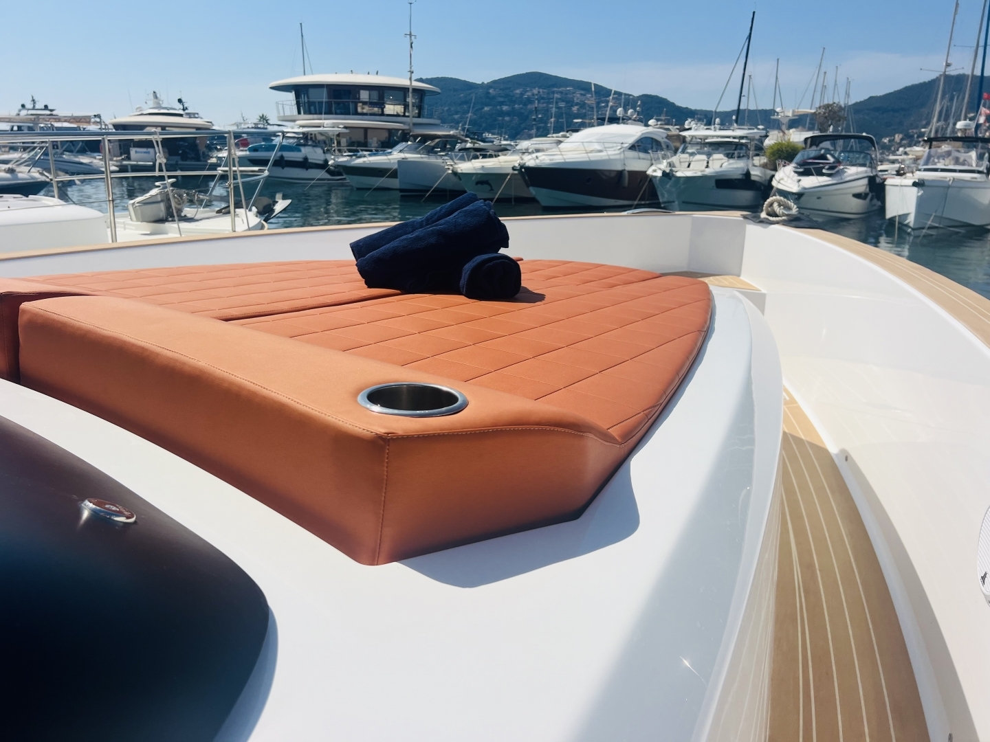 Picture 22 of announcement 26059
