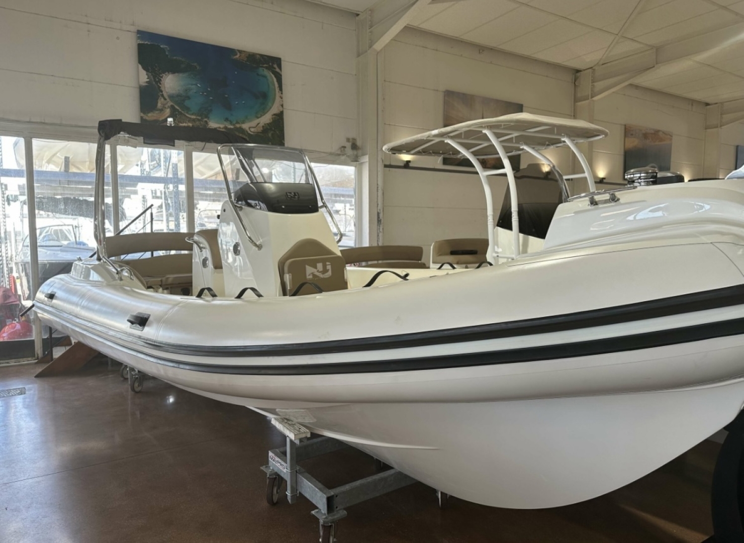 main picture announcement