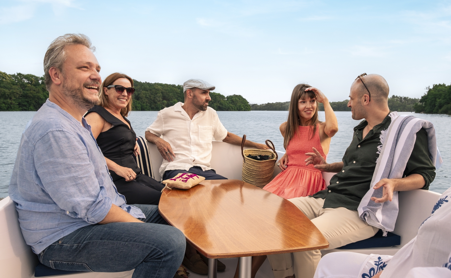 Picture 4 of announcement 27558