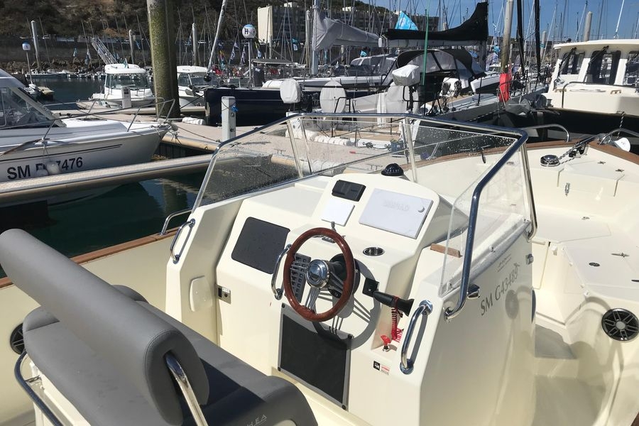 Picture 6 of announcement 27815