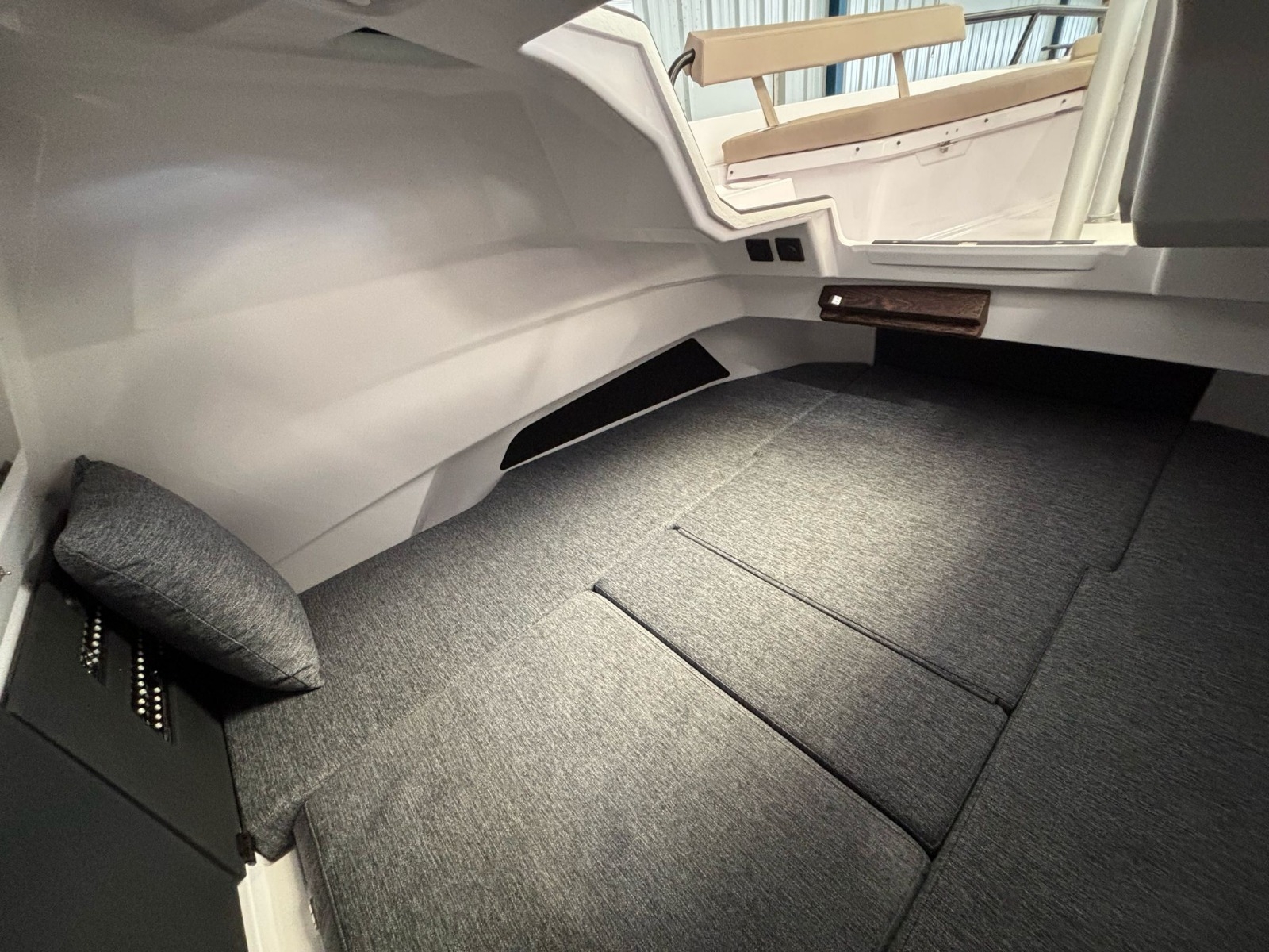 Picture 7 of announcement 28003