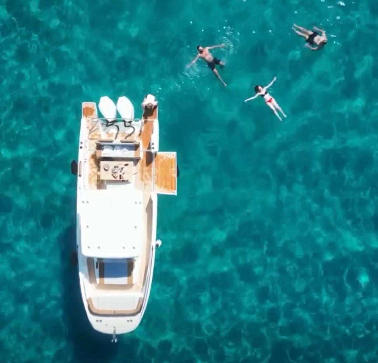 main picture announcement