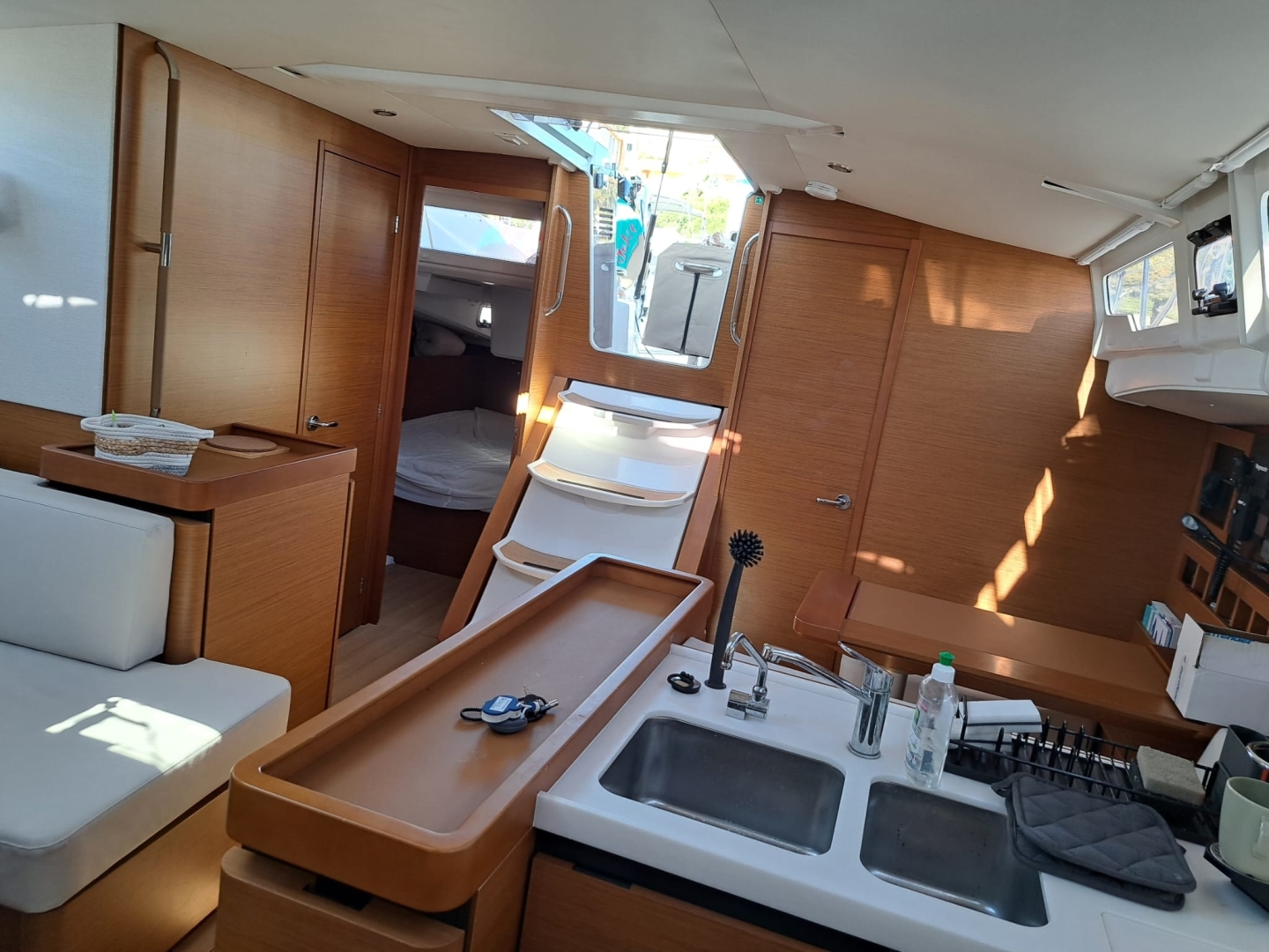 Picture 6 of announcement 28300