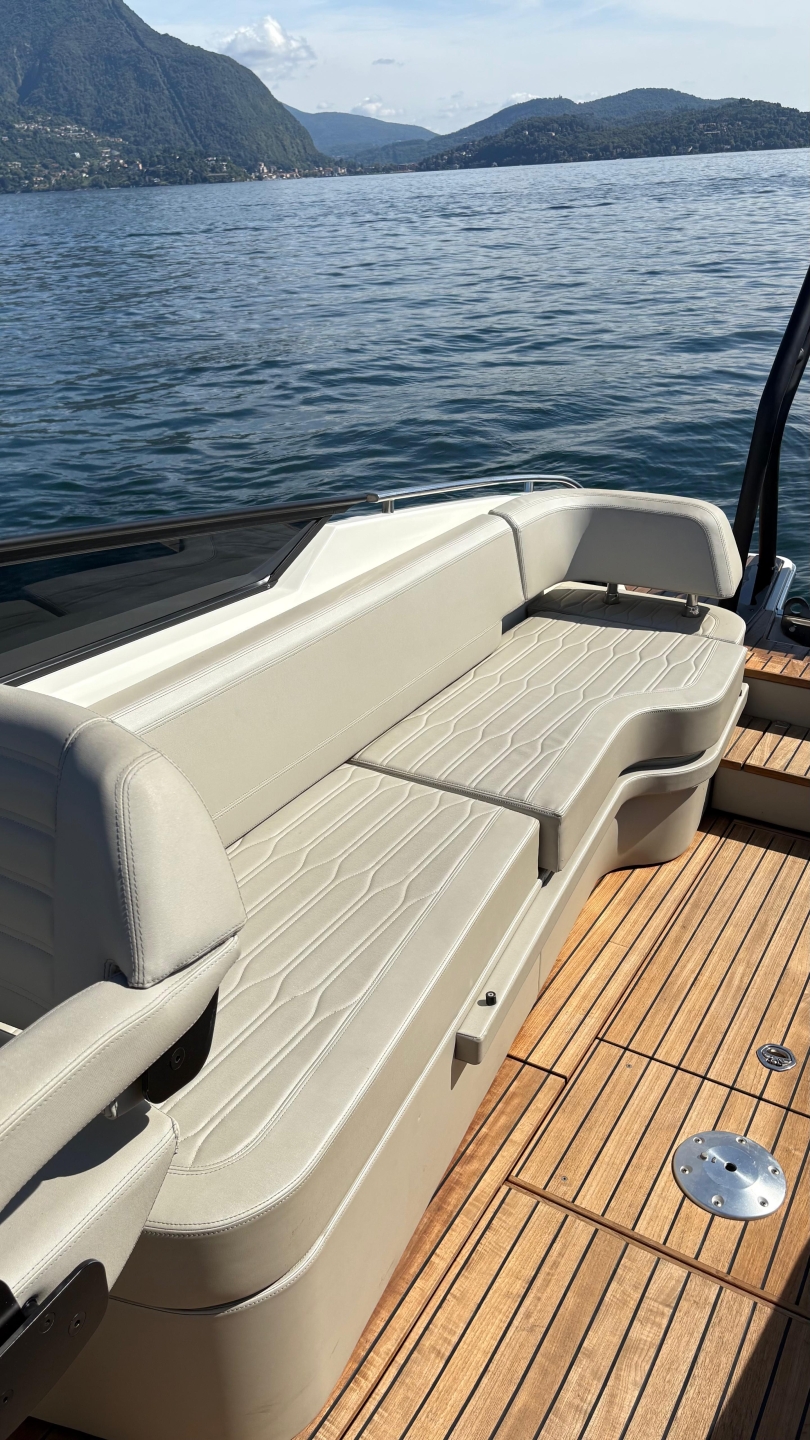 Picture 32 of announcement 28642