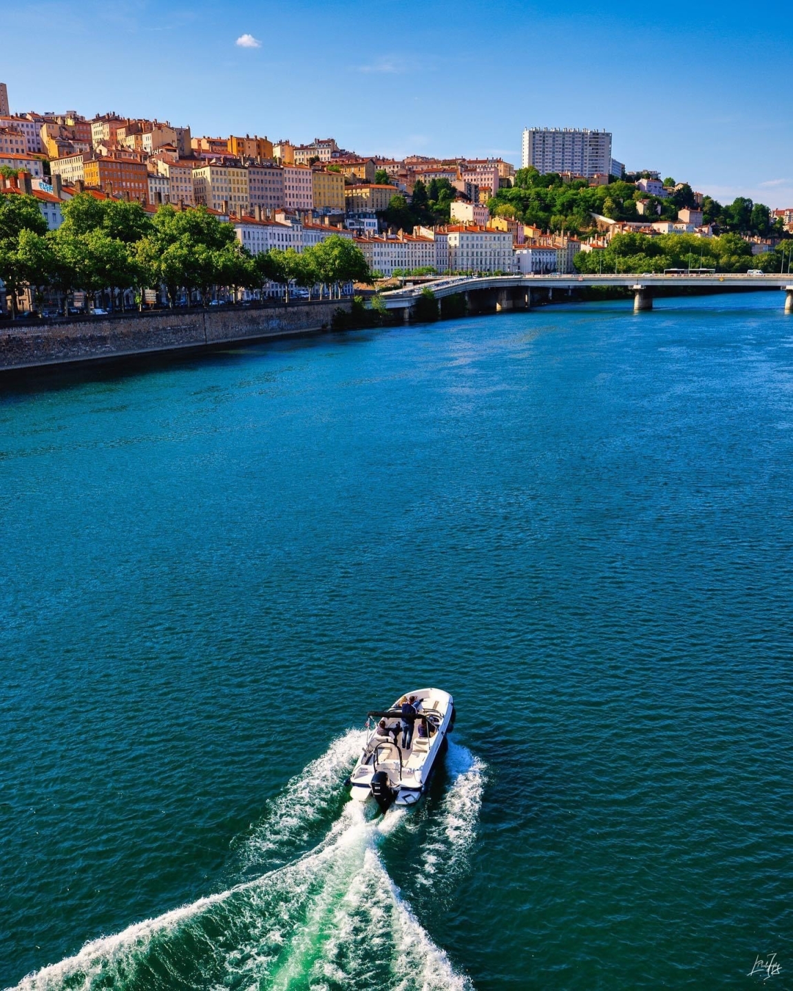 Picture 2 of announcement 28683