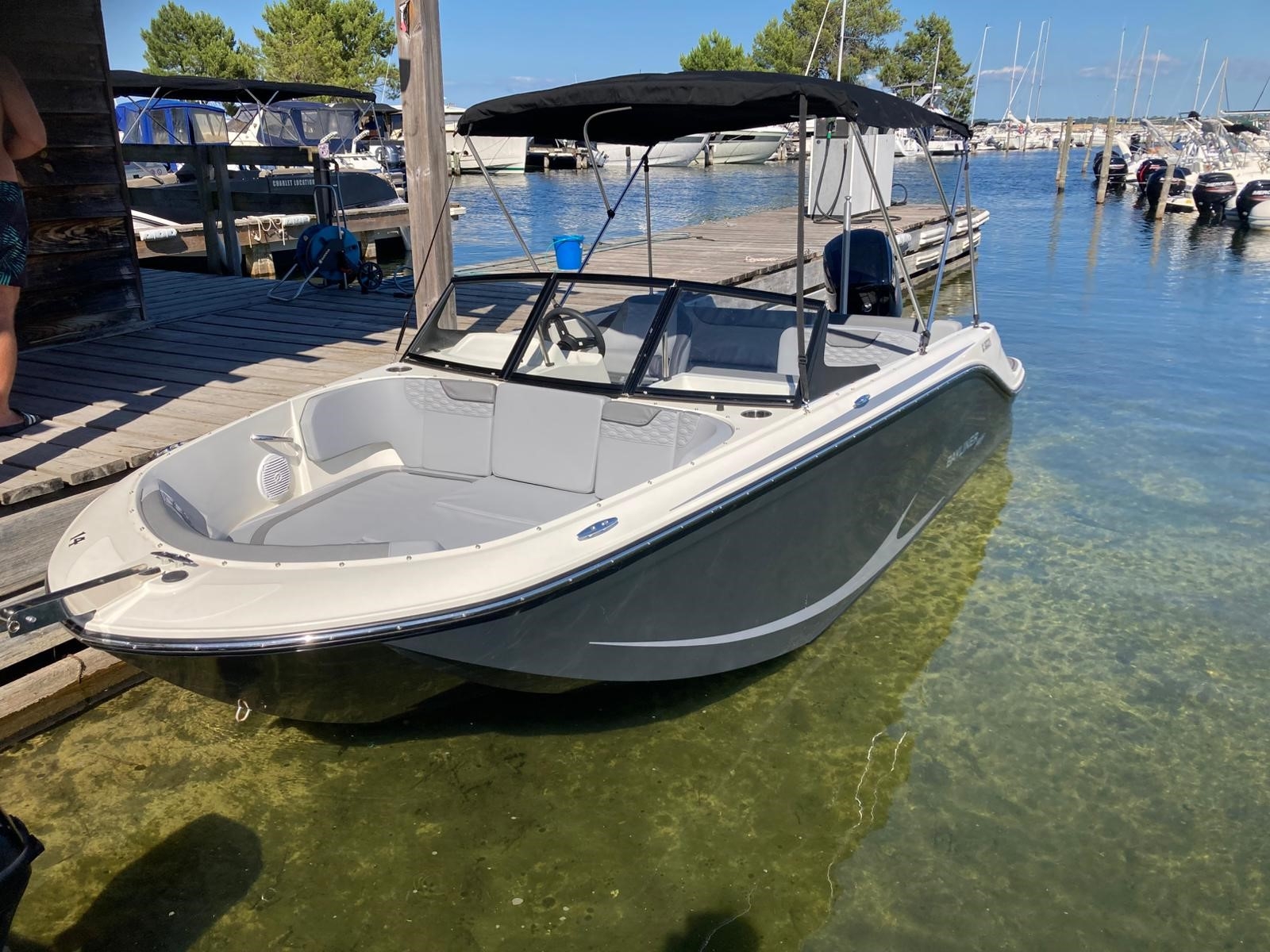 Picture 4 of announcement 28815