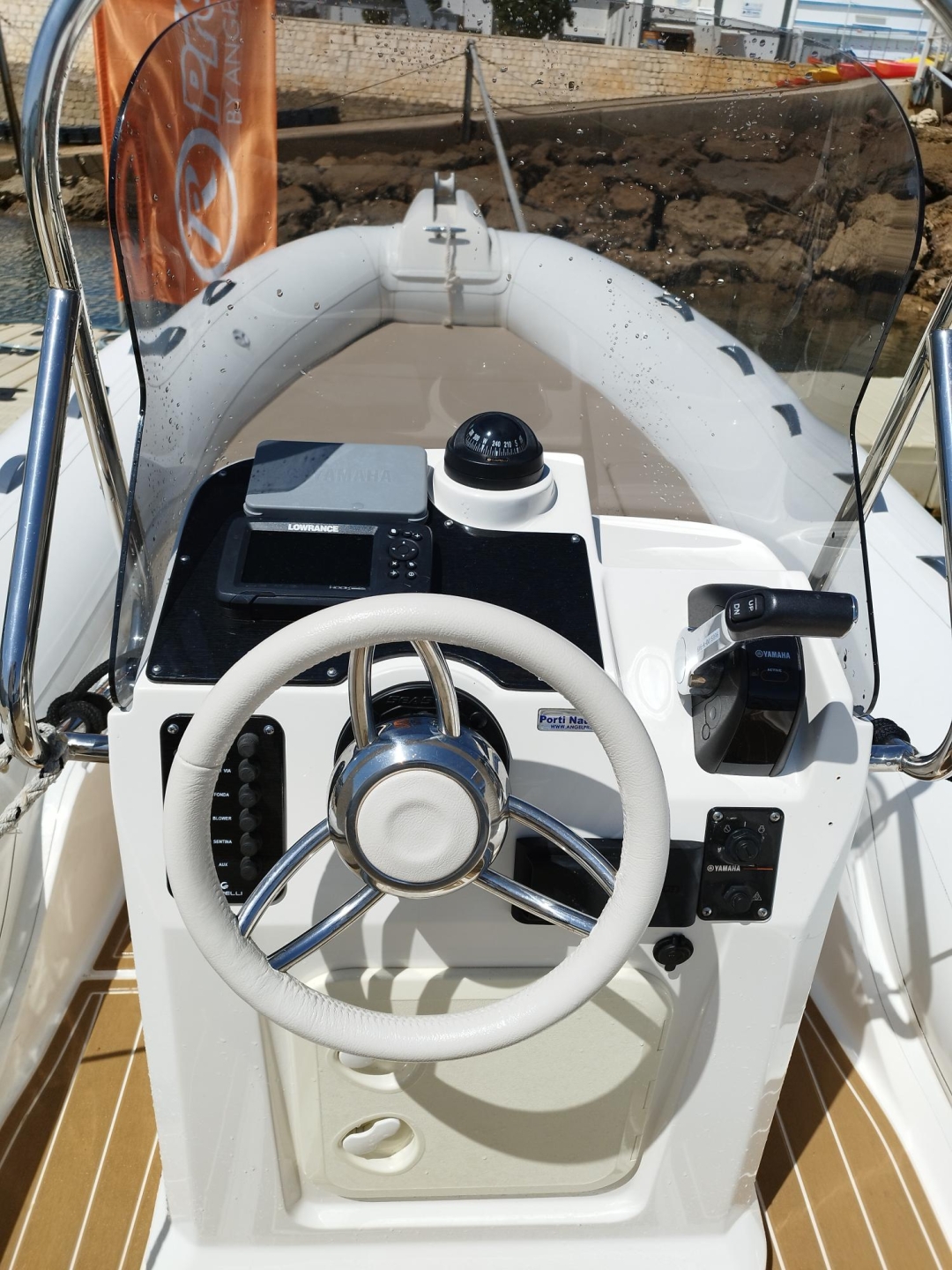 Picture 7 of announcement 29198