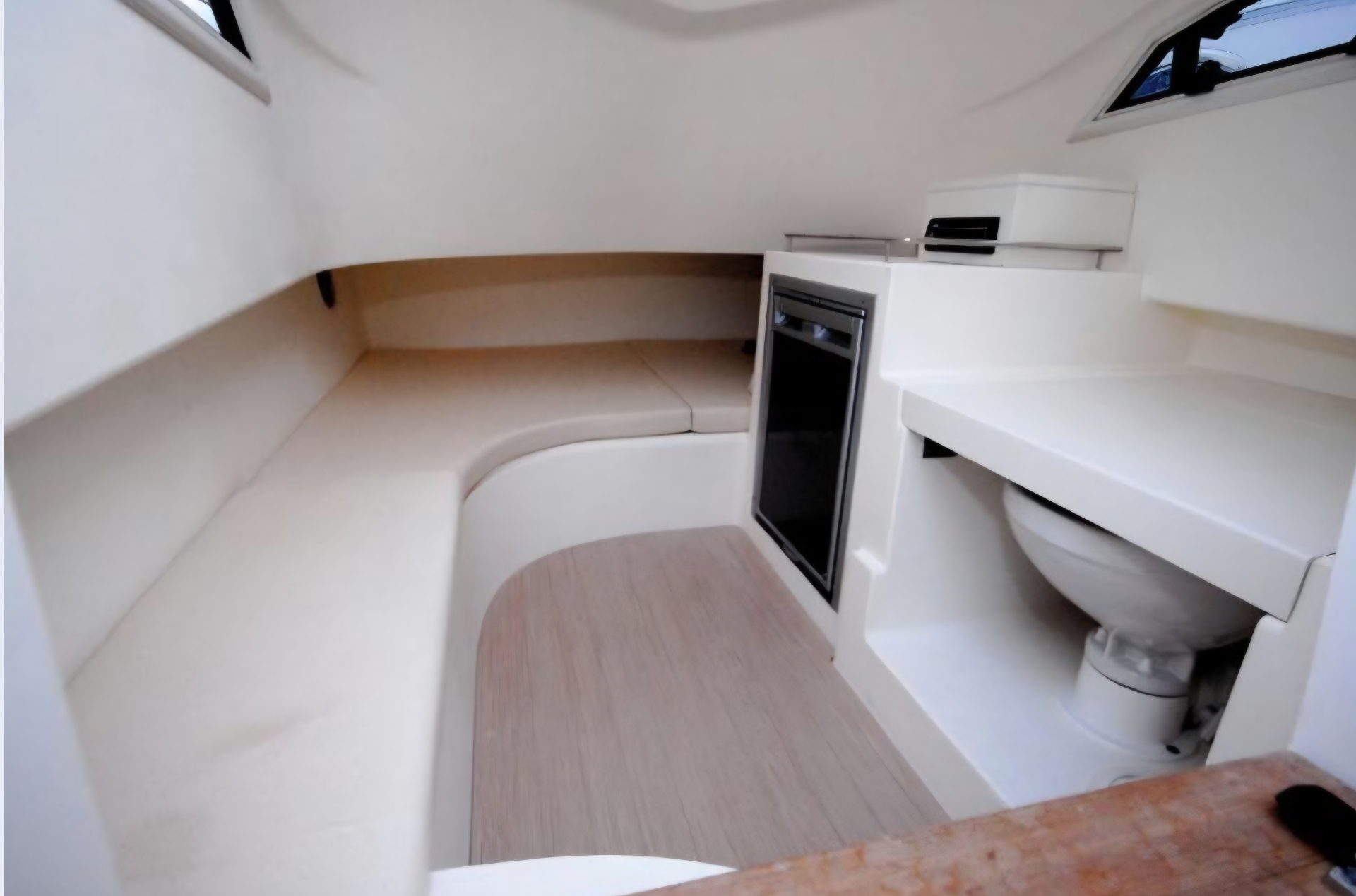 Picture 5 of announcement 29594