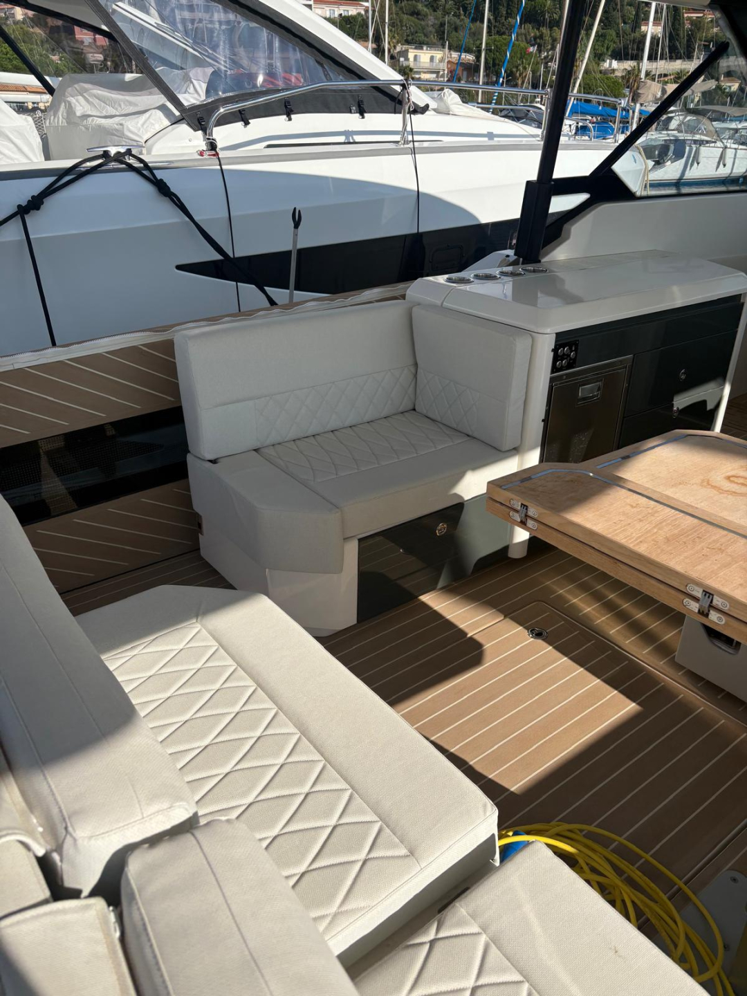 Picture 3 of announcement 29905