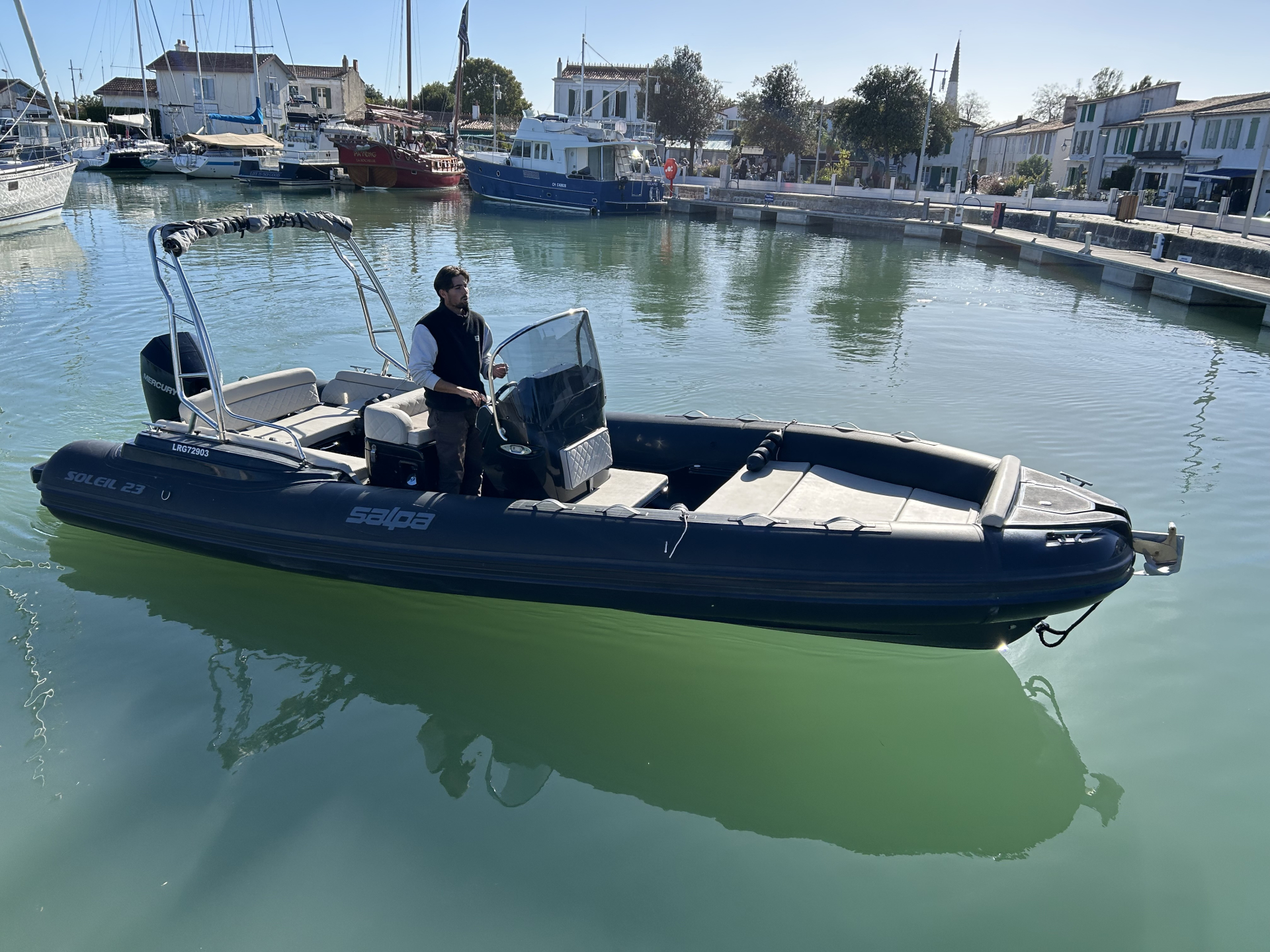 main picture announcement