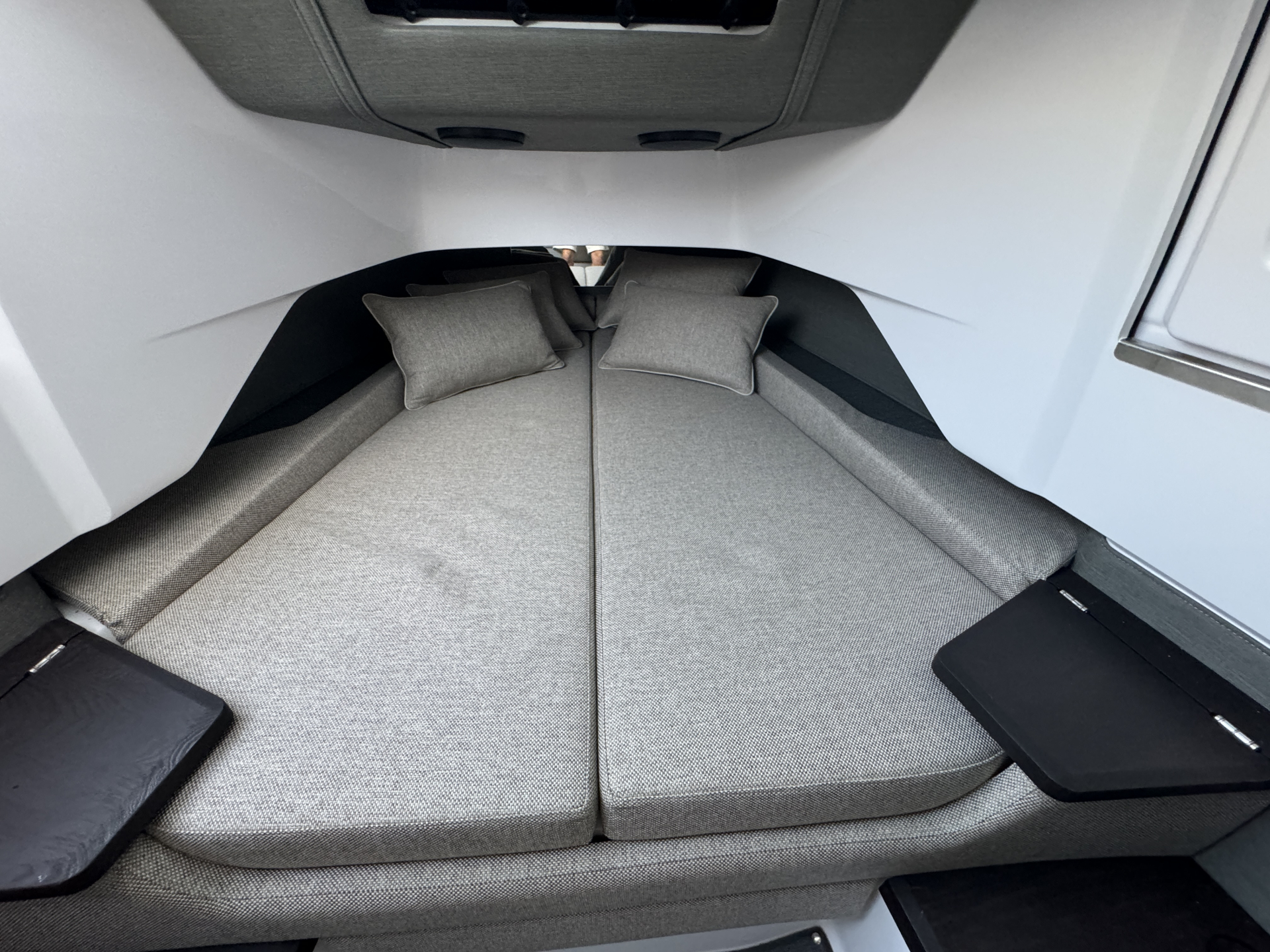 Picture 11 of announcement 30225