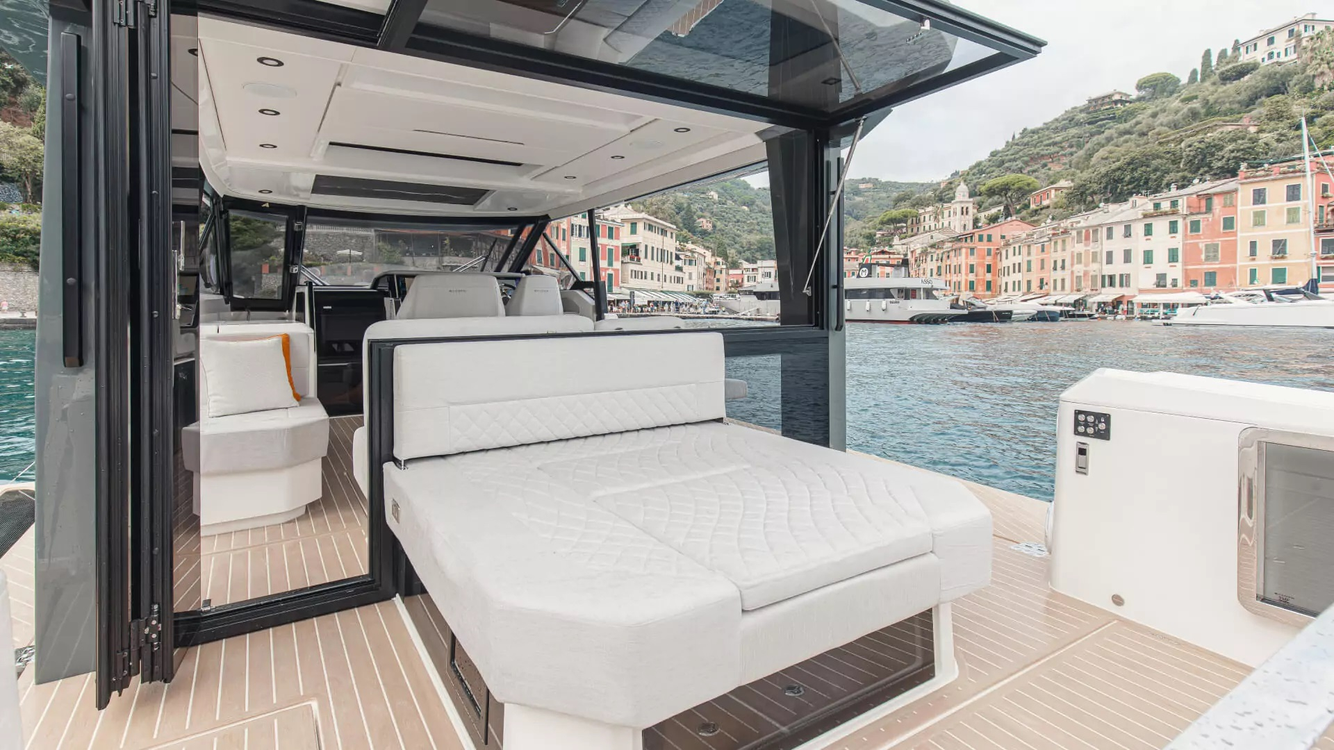 Picture 12 of announcement 30566